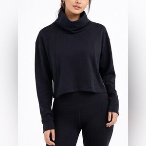 Mondetta Active Crop Pullover Black Waffle Cowl Neck Thumb Holes Size Medium